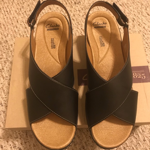 clarks brinkley novel wedge trainers